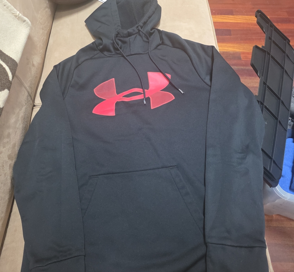 Under Armour Men’s Black Hoodie with Red Logo Graphic Size S
